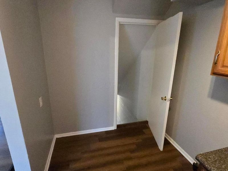 857 Regina Court, Columbus, OH 43204 Photo 12