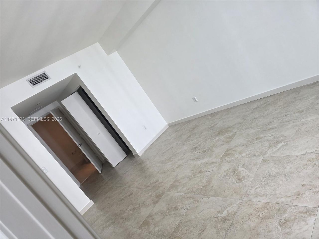 1100 S Miami Ave, Unit 2711, Miami, FL 33130 Photo