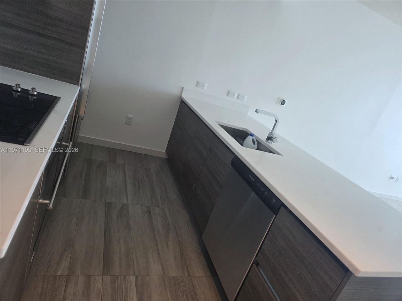 1100 S Miami Ave, Unit 2711, Miami, FL 33130 Photo