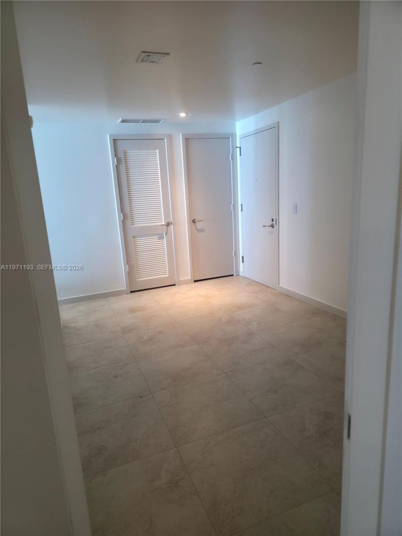 1100 S Miami Ave, Unit 2711, Miami, FL 33130 Photo