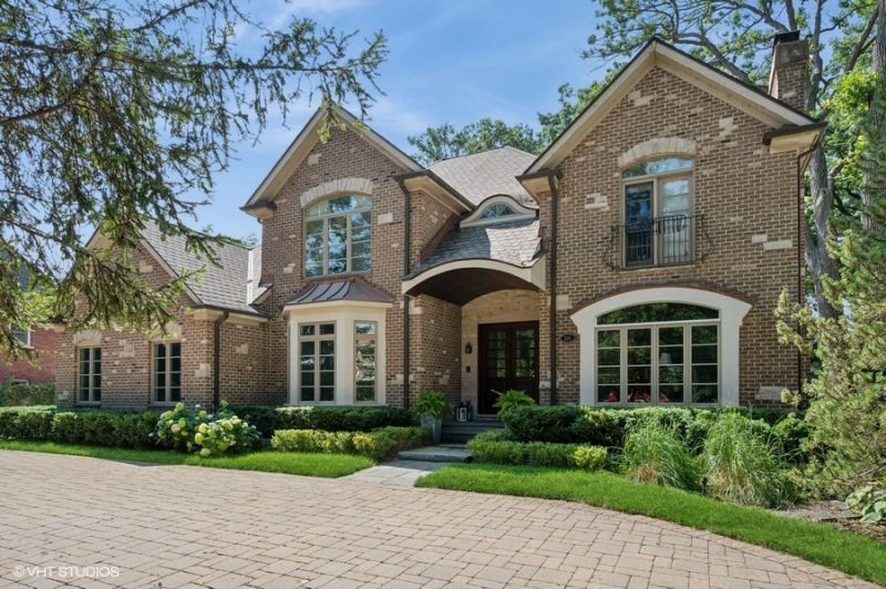 358 Winnetka Avenue, Winnetka, IL 60093 Main Photo