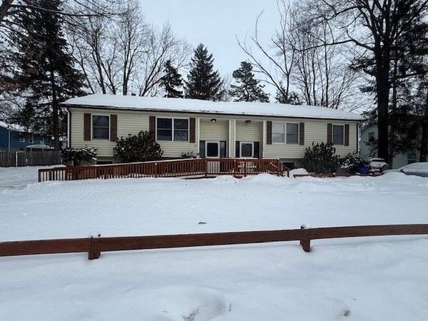 83-85 Albert Avenue, Springfield, MA 01151