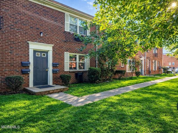 289 Main Street, Unit 6G, Spotswood, NJ 08884