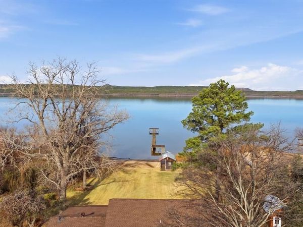 1031 Airport Road , Graford, TX 76449