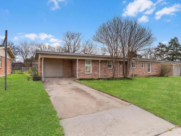 4328 Mackey Drive , North Richland Hills, TX 76180