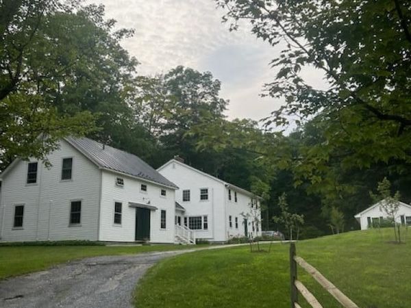 557 Bennett Hill Road, Shaftsbury, VT 05262