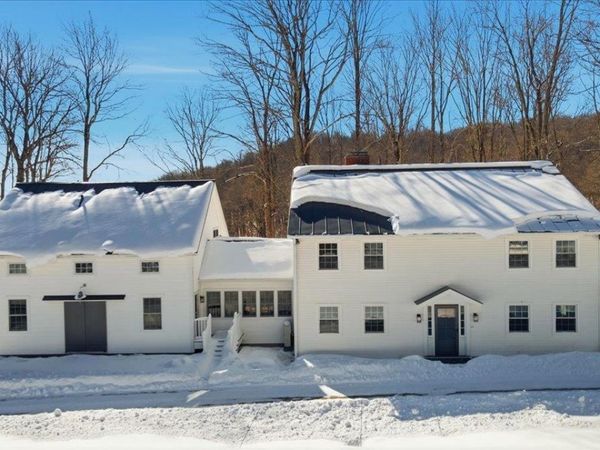 557 Bennett Hill Road, Shaftsbury, VT 05262