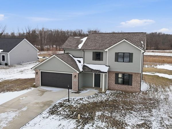 54953 Moonfish Court, Middlebury, IN 46540