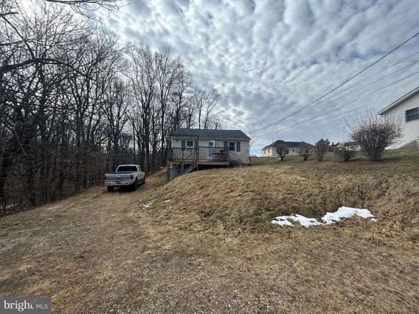 4211 S HUNTER ROAD, HAMPSTEAD, MD 21074