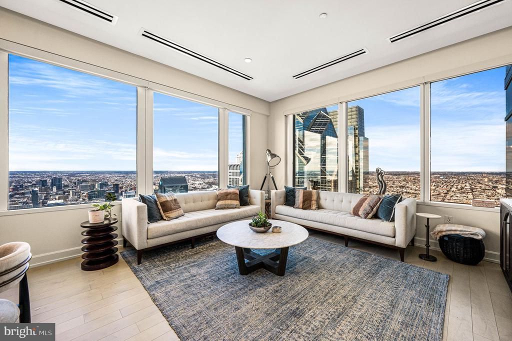 50 S 16th Street, Unit 5203, Philadelphia, PA 19102 Main Photo