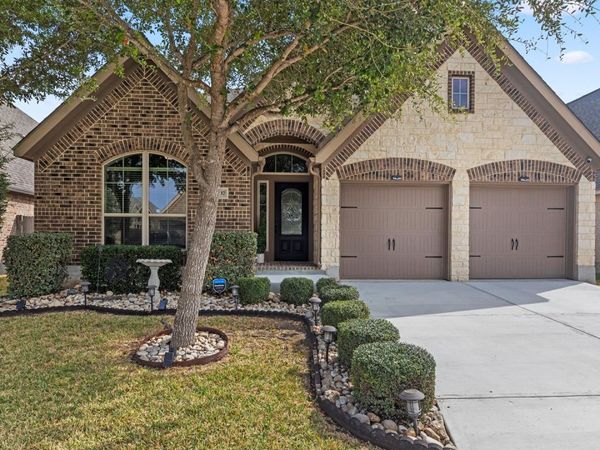 2137 Pioneer Pass, Seguin, TX 78155