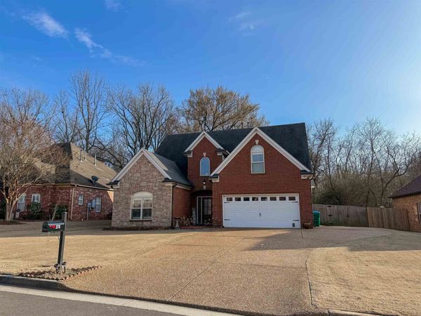 370 RUNNING BROOK LN, Oakland, TN 38060
