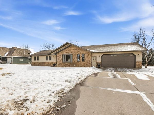 302 Park Avenue SE, Pierz, MN 56364