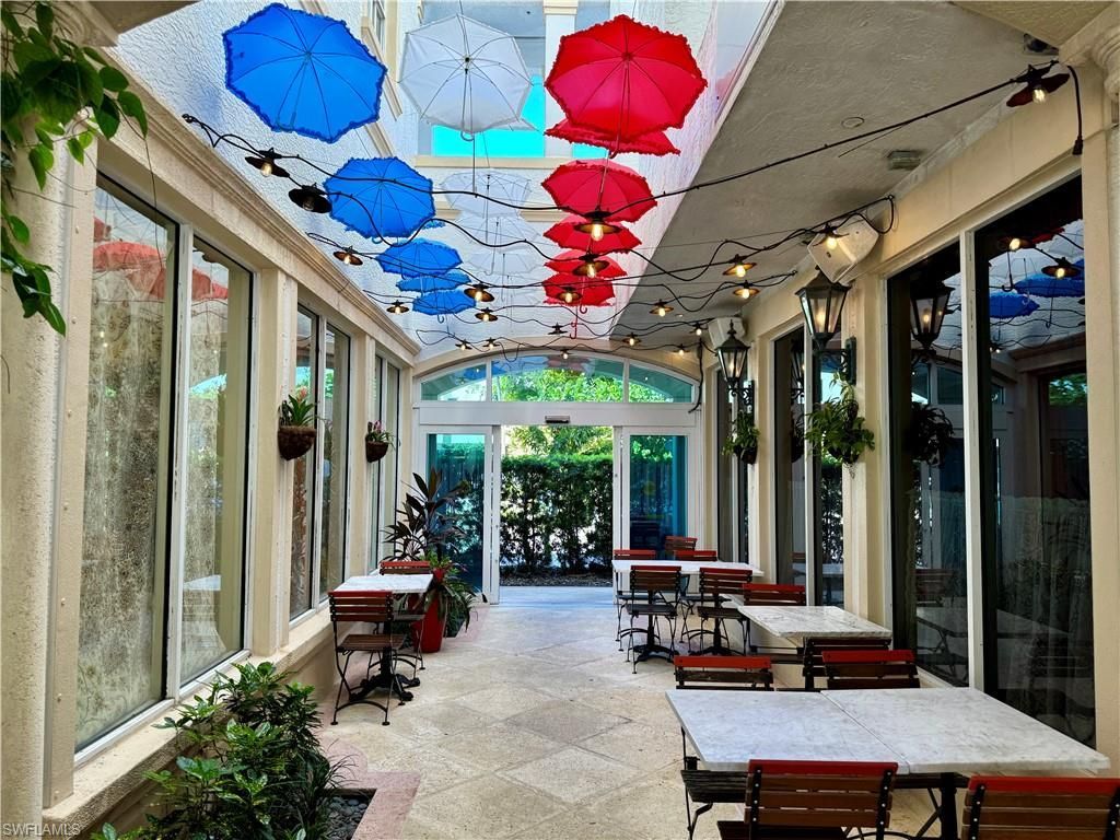 365 5th Ave S, Unit 303, Naples, FL 34102 Photo