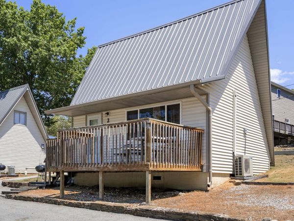 303 Deep Water Circle , Reeds Spring, MO 65737