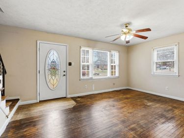 374 Larkwood Drive, Lexington, KY 40509