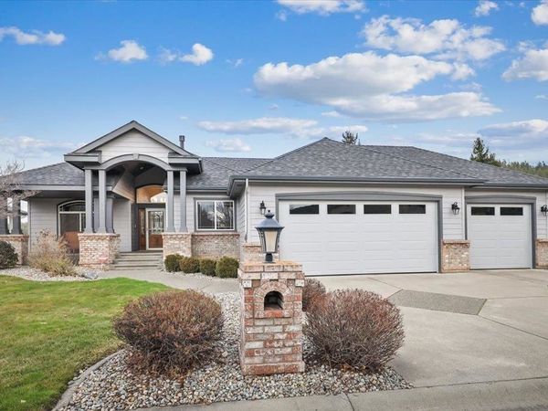 24314 E Pinehurst Ln, Liberty Lake, WA 99019