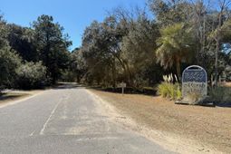 32 Marsh Aire Lane photo 4