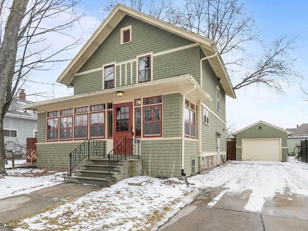 913 N HARRIMAN STREET, Appleton, WI 54911