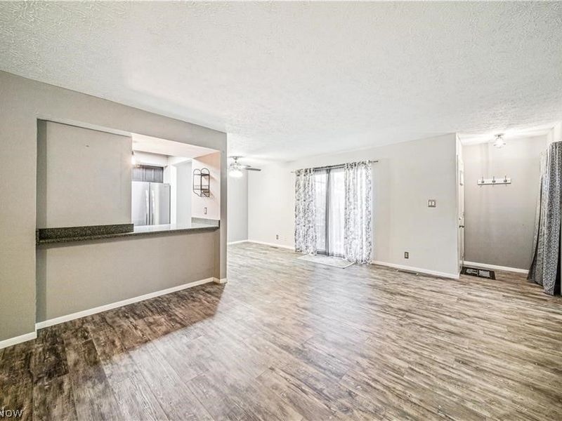 7987 Carriage Circle, Mentor, OH 44060 Photo 6