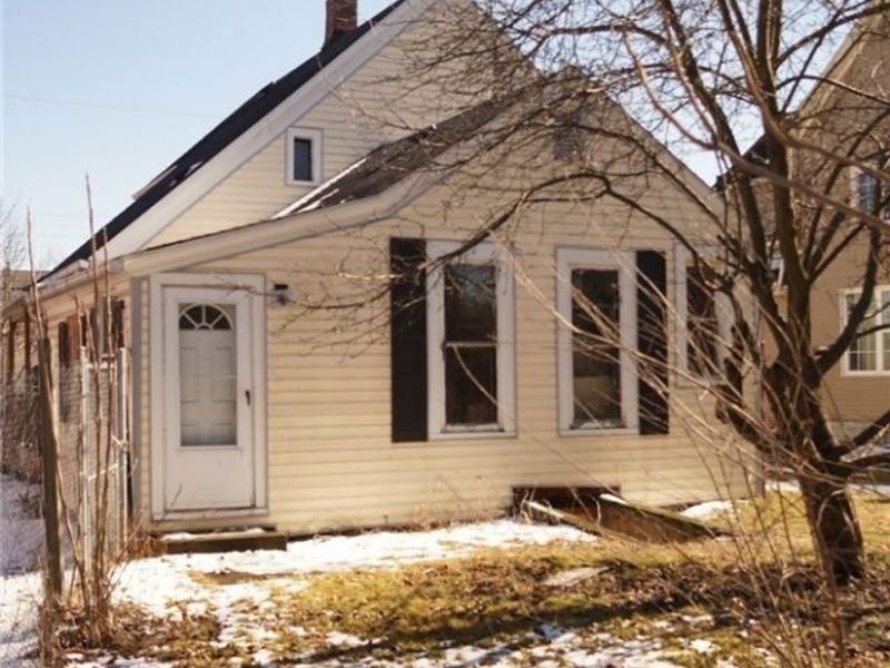 858 May Street, Akron, OH 44311 Photo 11