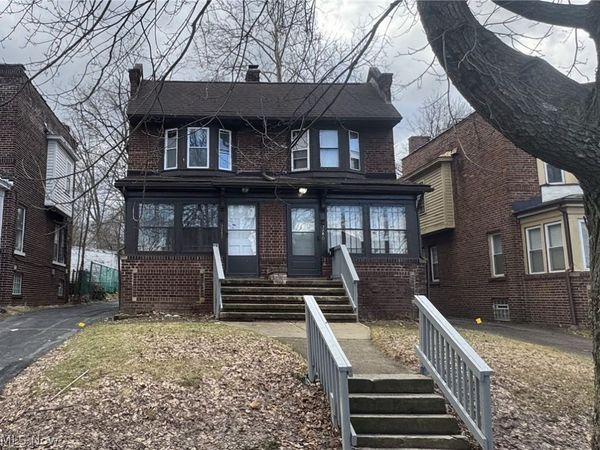 3242 Sycamore Road, Unit Left Side, Cleveland Heights, OH 44118