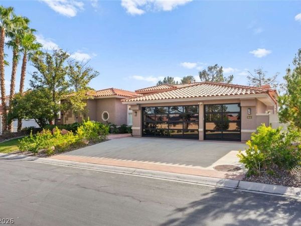 8649 Robinson Ridge Drive, Las Vegas, NV 89117