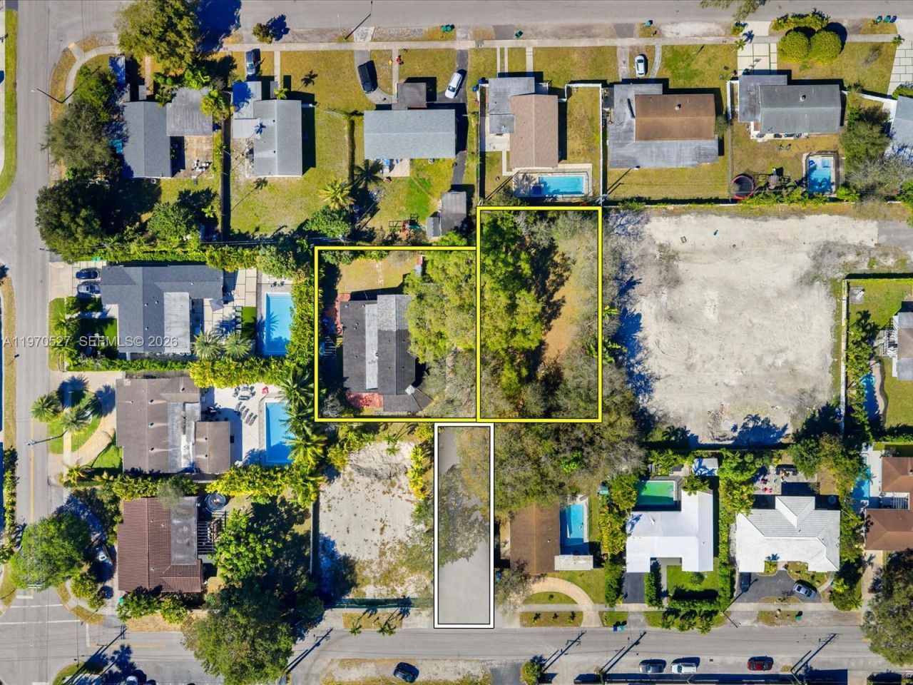 937 NE 171st St, Miami, FL 33162 Photo