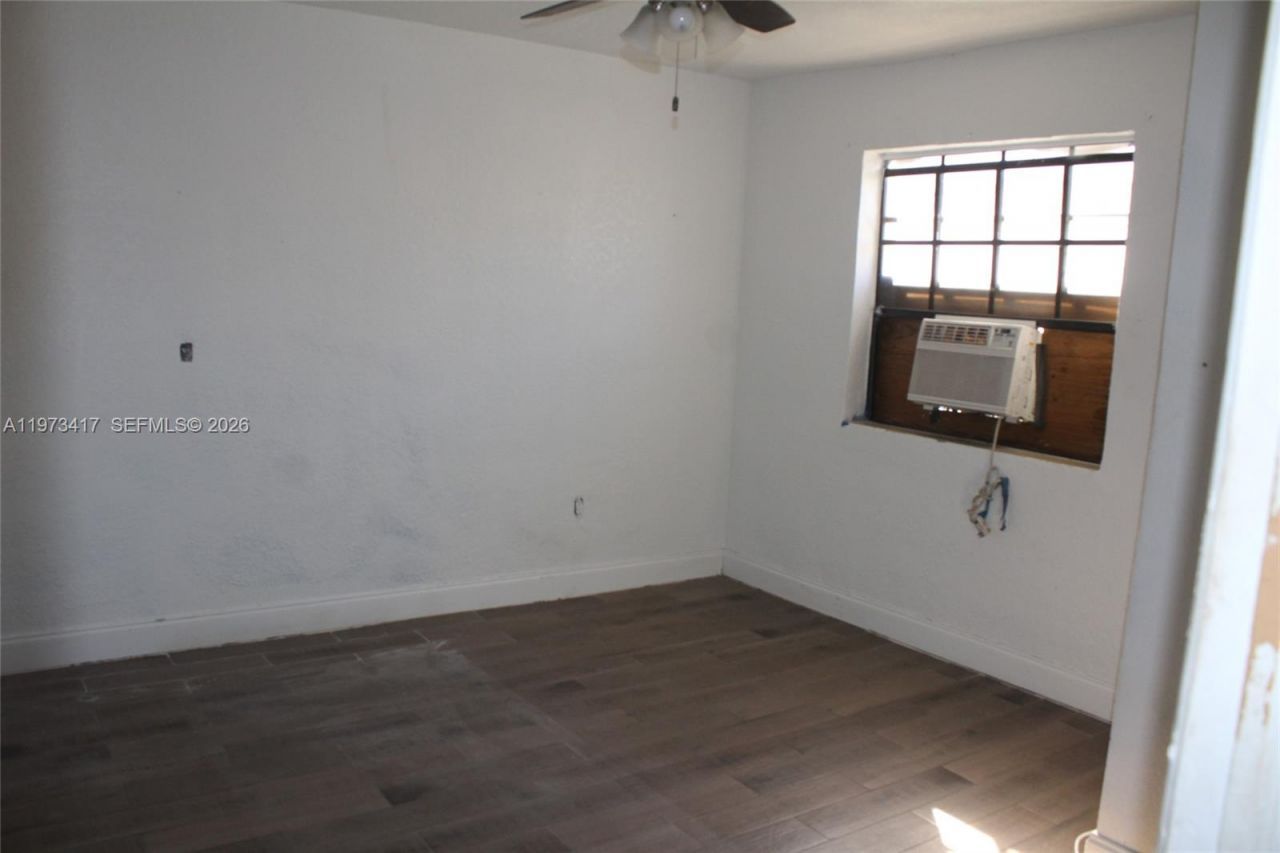 5940 NW 21st Ave, Miami, FL 33142 Photo