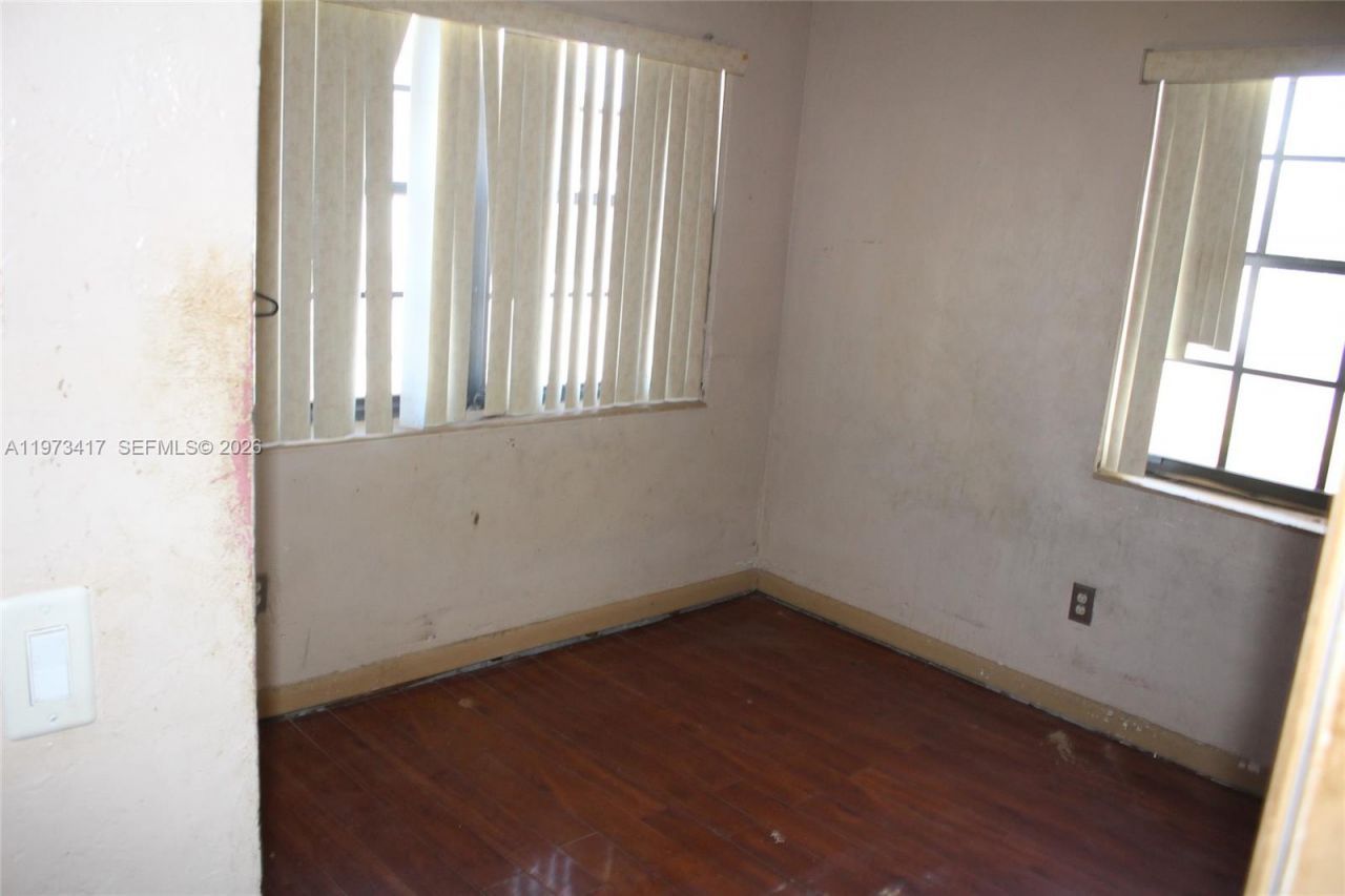 5940 NW 21st Ave, Miami, FL 33142 Photo