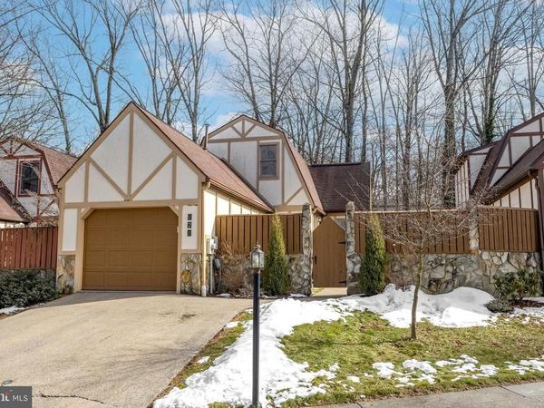 121 WESTMINSTER COURT, STATE COLLEGE, PA 16803