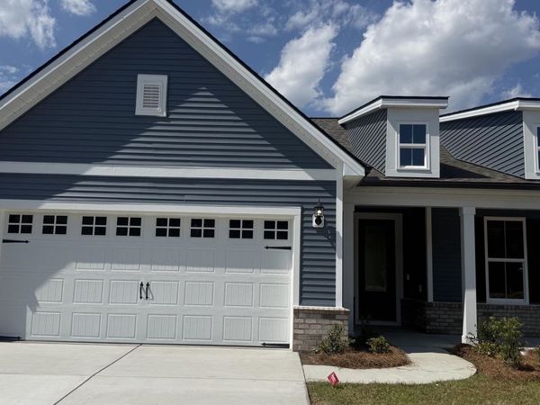 624 Palm Bay Dr., Myrtle Beach, SC 29588