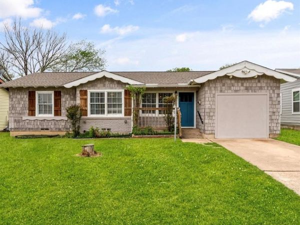 1110 Park Street, Arlington, TX 76011