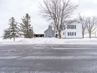 31636 US Route 11, Philadelphia, NY 13673