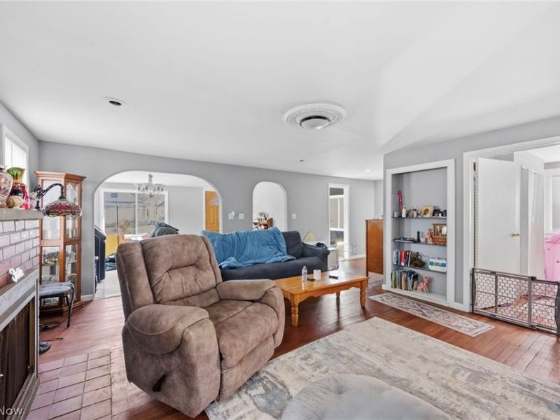 328 E 238th Street, Euclid, OH 44123 Photo 15