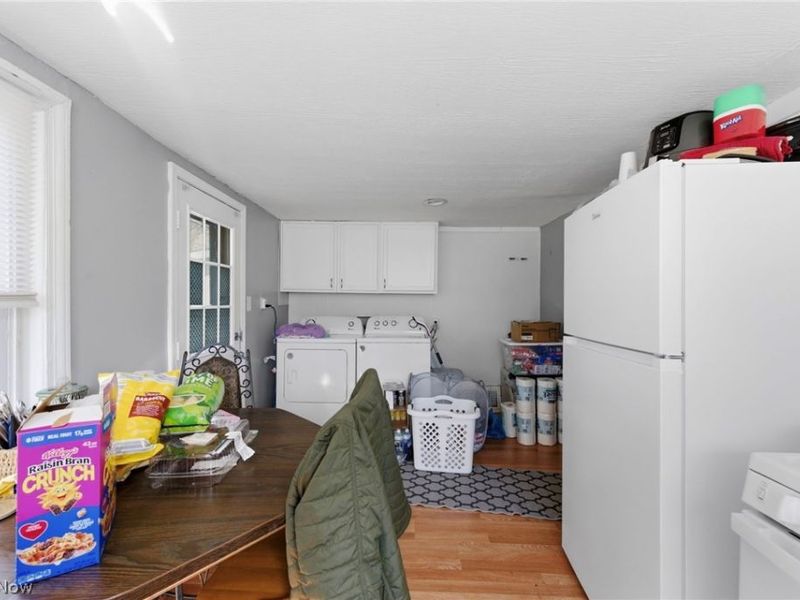 328 E 238th Street, Euclid, OH 44123 Photo 8