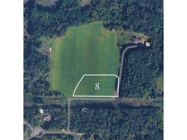 Lot 8 Glen Oaks Drive, River Falls, WI 54022