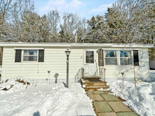20 Fairfield Drive, Concord, NH 03301