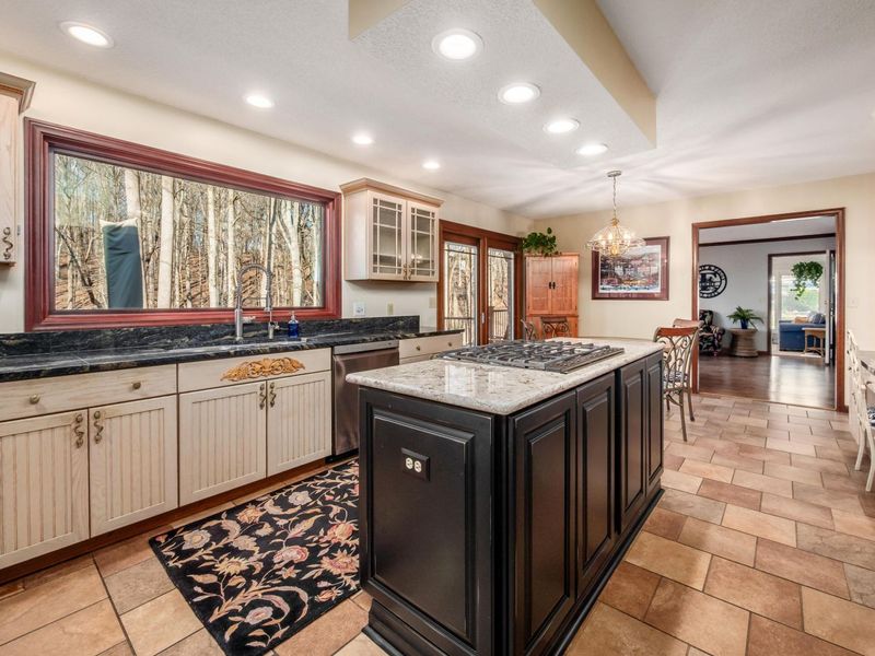 905 Center Court, Zanesville, OH 43701 Photo 11