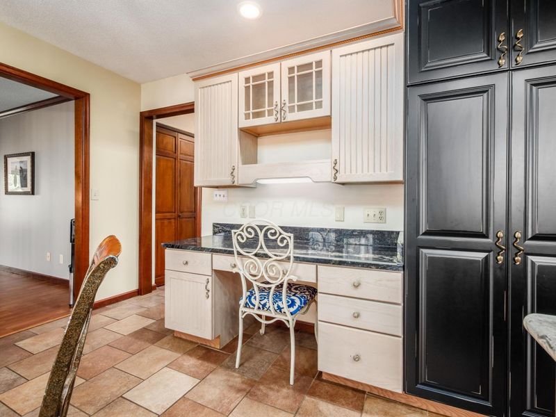 905 Center Court, Zanesville, OH 43701 Photo 18