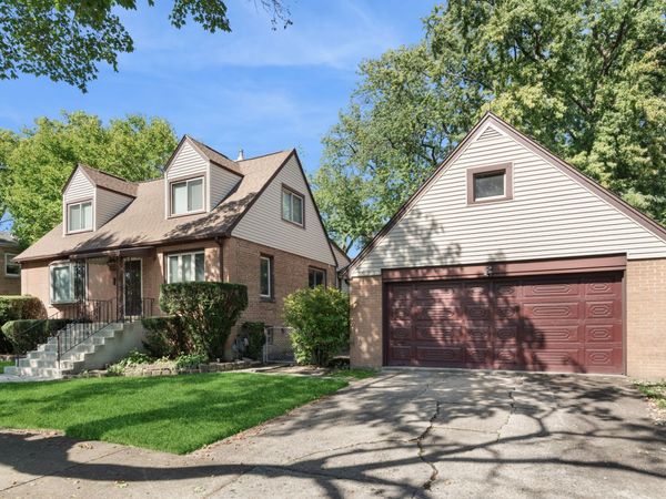 3850 Hull Street, Skokie, IL 60076