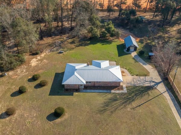 2928 Barton Road, Crestview, FL 32539