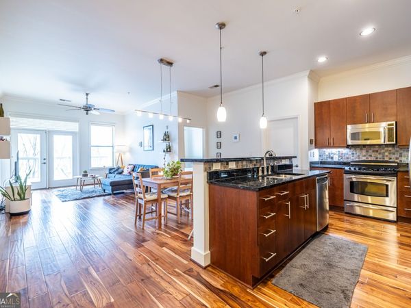 425 Chapel Street SW, Unit 2105, Atlanta, GA 30313