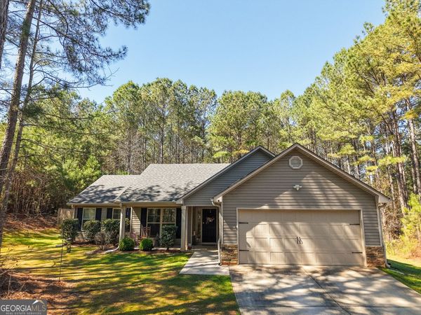 86 Concord Court, Senoia, GA 30276