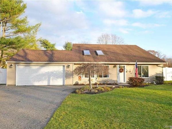 69 American Avenue , Coram, NY 11727