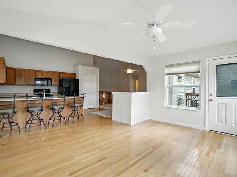 2139 Castle Pines Court, Hamilton, OH 45013 Photo 11