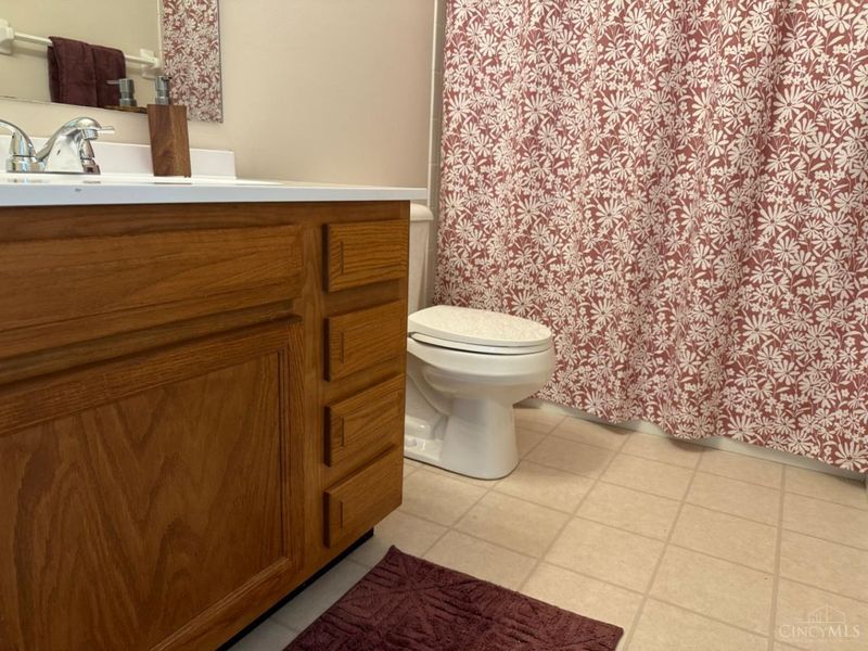 2139 Castle Pines Court, Hamilton, OH 45013 Photo 13