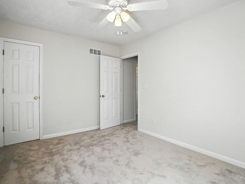 2139 Castle Pines Court, Hamilton, OH 45013 Photo 20