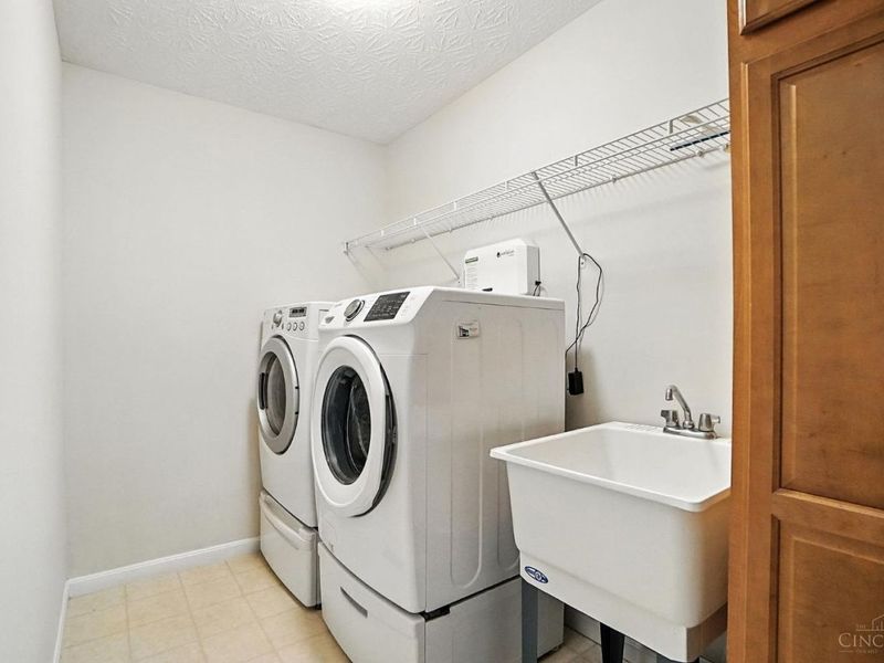 2139 Castle Pines Court, Hamilton, OH 45013 Photo 22