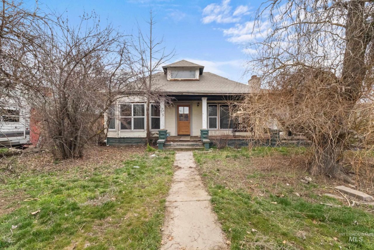 504 N 9th St, Payette, ID 83661 Main Photo